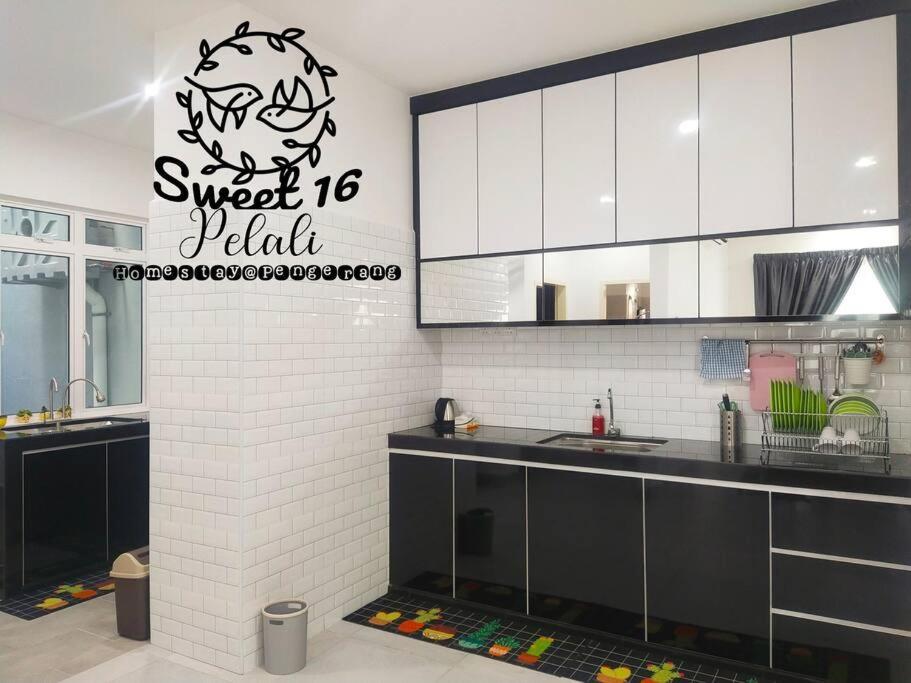 Sweet 16 Pelali Homestay Pengerang Exteriér fotografie