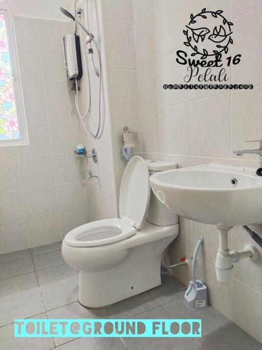 Sweet 16 Pelali Homestay Pengerang Exteriér fotografie